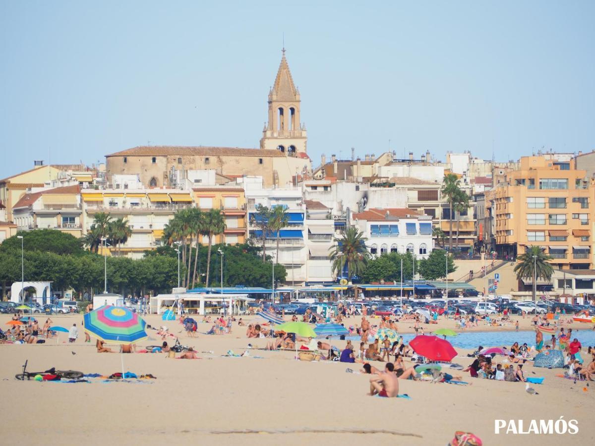 Apartamento Floral Al Centro De Palamos Con Wi-Fi ภายนอก รูปภาพ